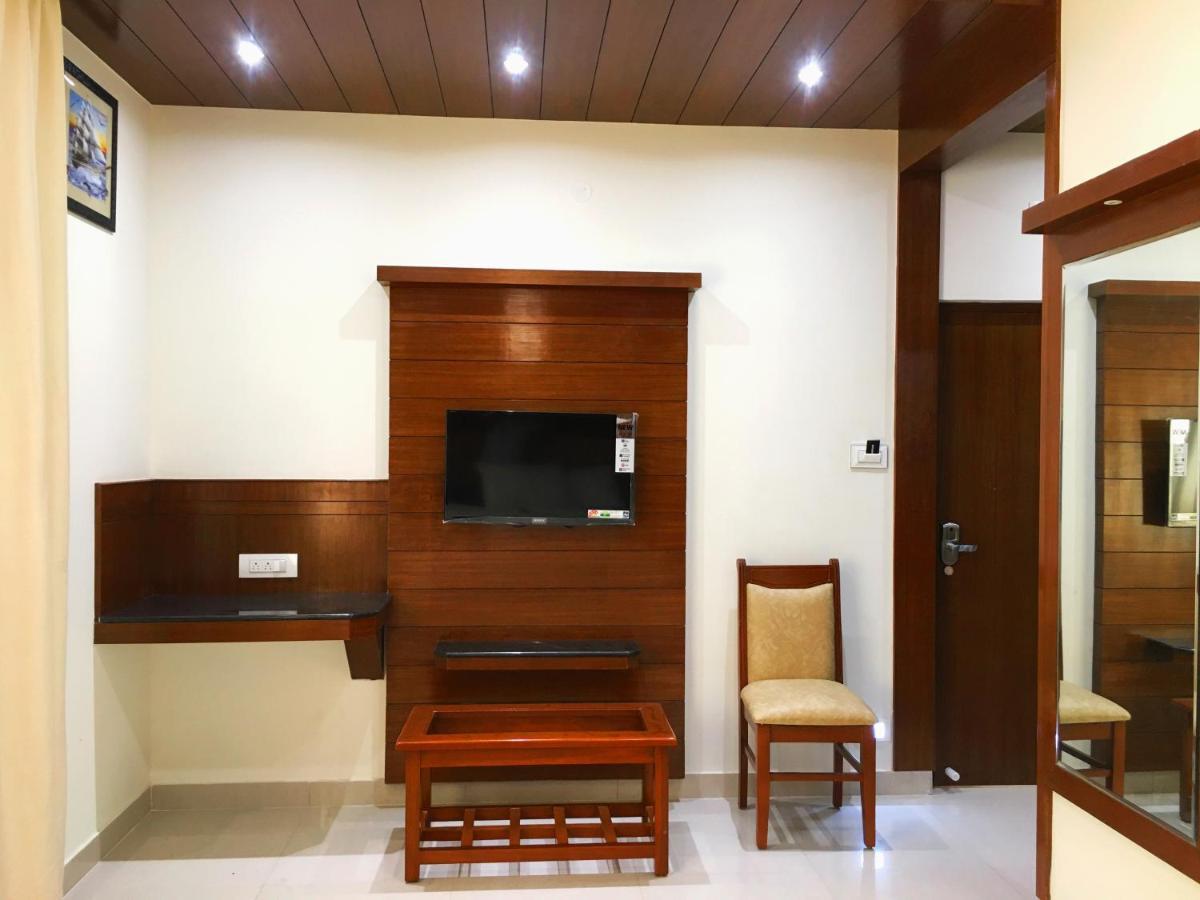 The Grand Coral Hotel บังกาลอร์ ภายนอก รูปภาพ