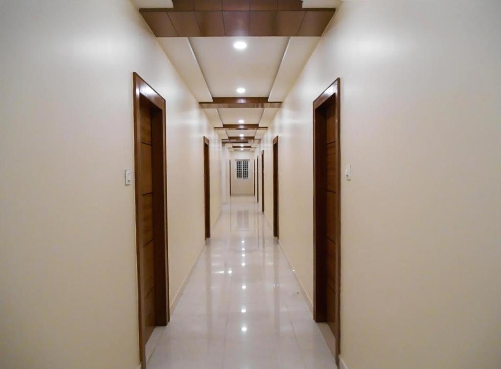 The Grand Coral Hotel บังกาลอร์ ภายนอก รูปภาพ